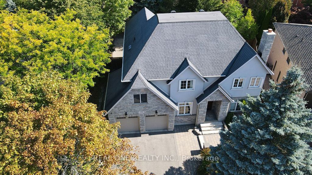Photo of 19 Anglin Drive, Richmond Hill, ON L4E 3M5 (MLS # N12421153)