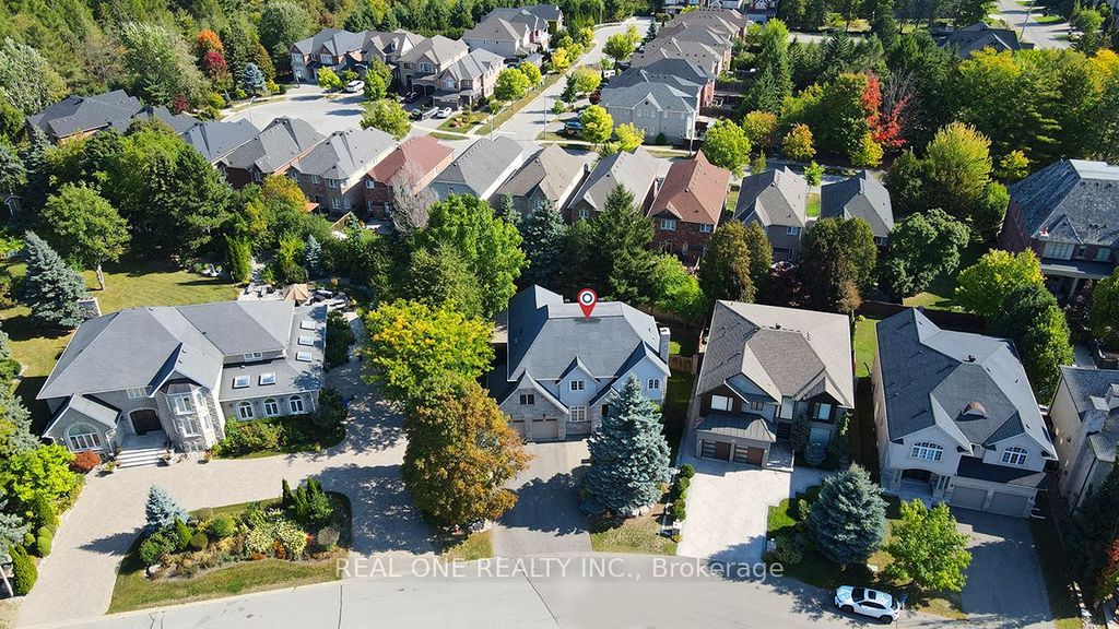 Photo of 19 Anglin Drive, Richmond Hill, ON L4E 3M5 (MLS # N12421153)