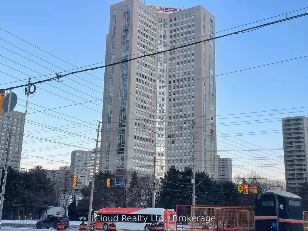 Photo of 3650 Kaneff Crescent #3208, Mississauga, ON L5A 4A1 (MLS # W12920706)