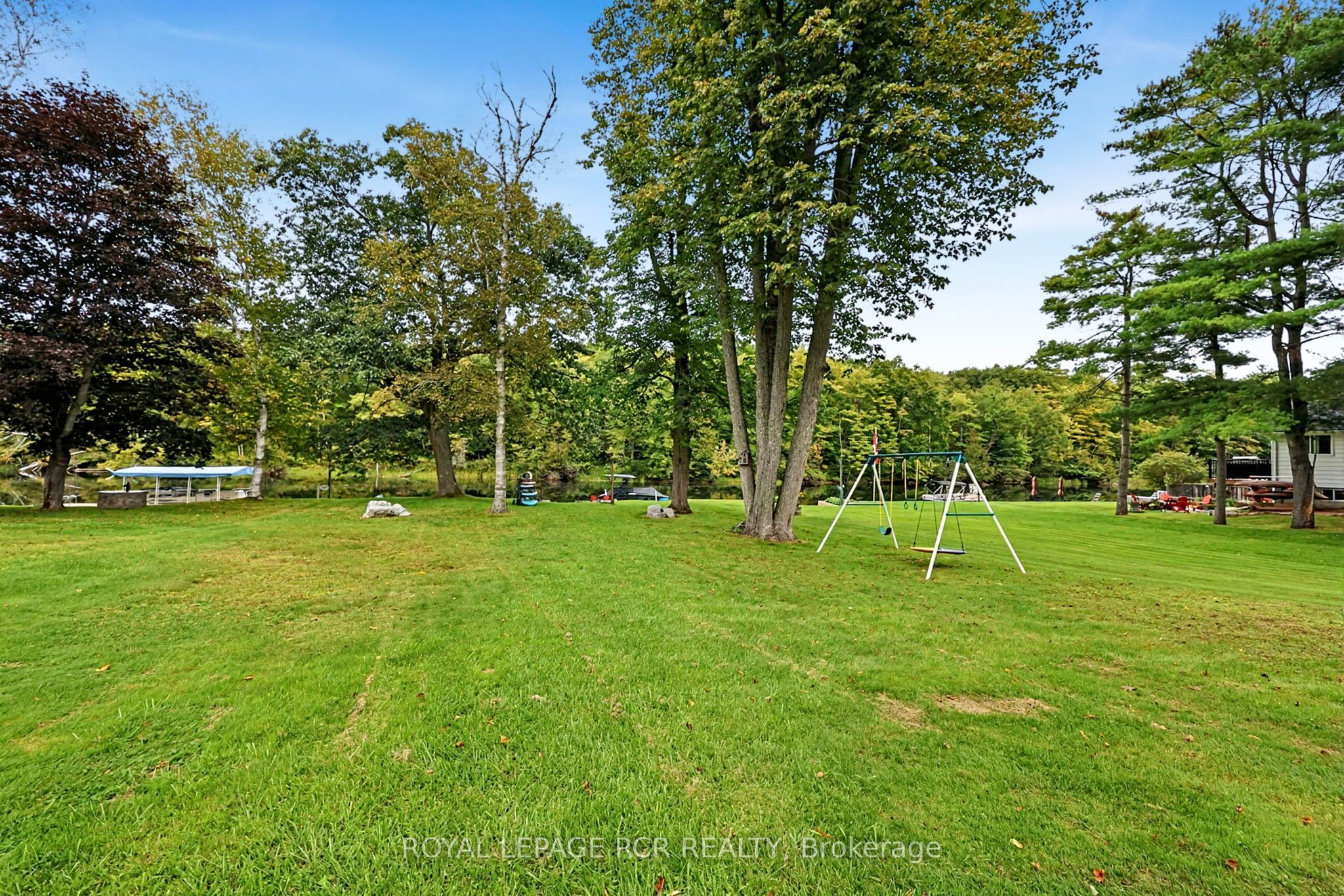 3004 Moynes Road