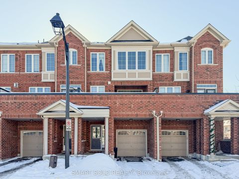 84 Lady Dolores Avenue Vaughan ON L6A 4Y4