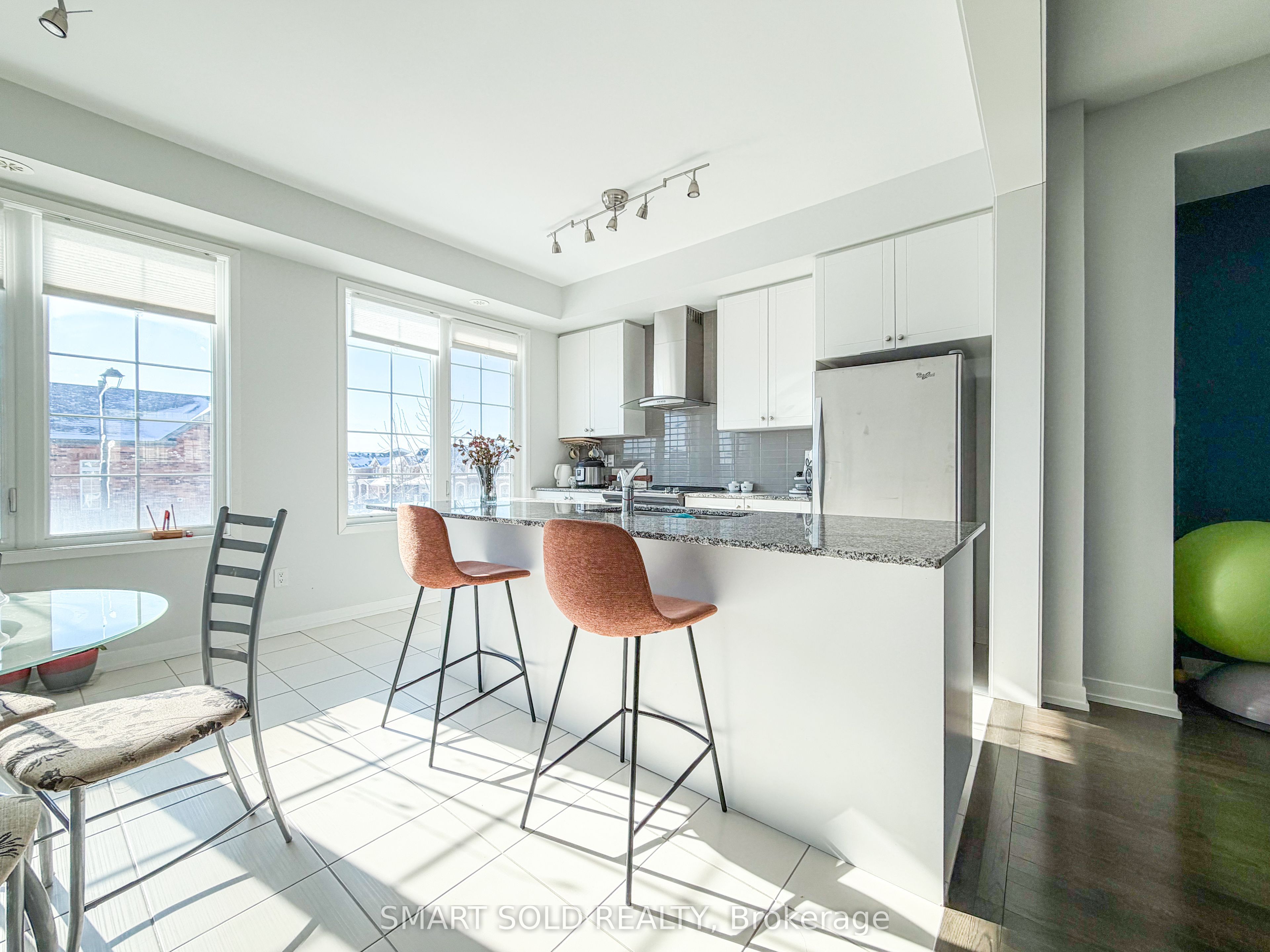 84 Lady Dolores Avenue