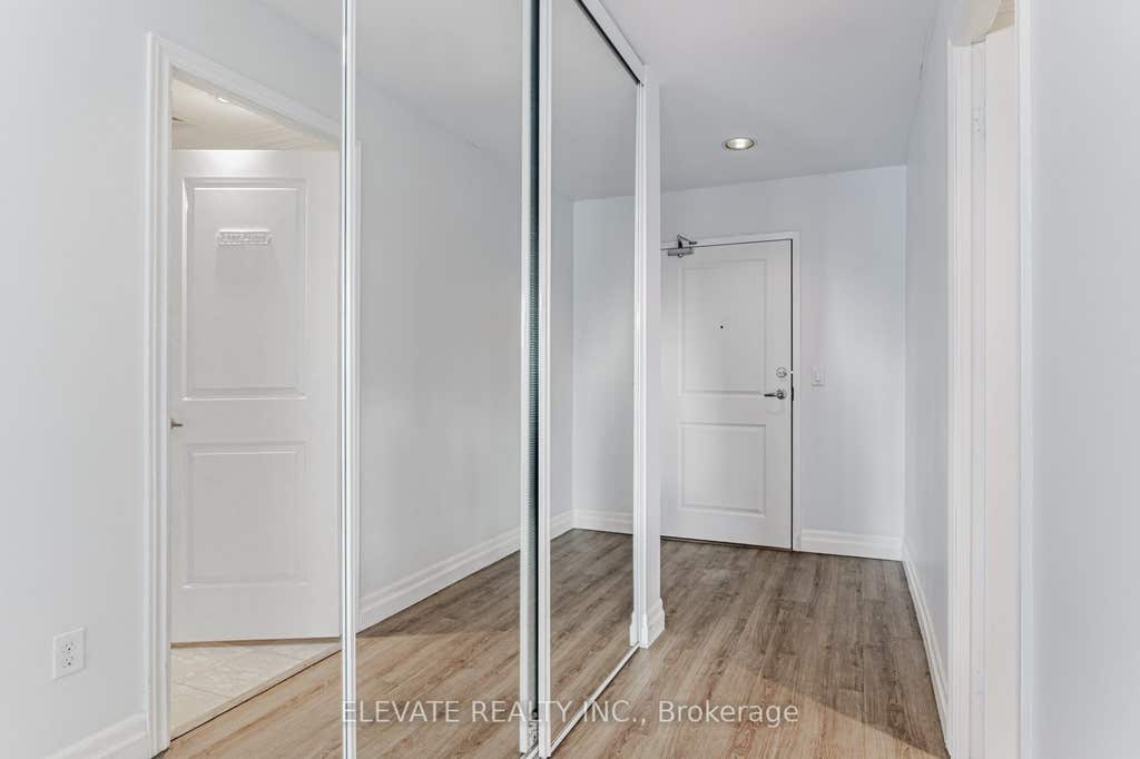 Photo of 15 Stafford Street #LPH5, Toronto, ON M5V 3X6 (MLS # C13689630)