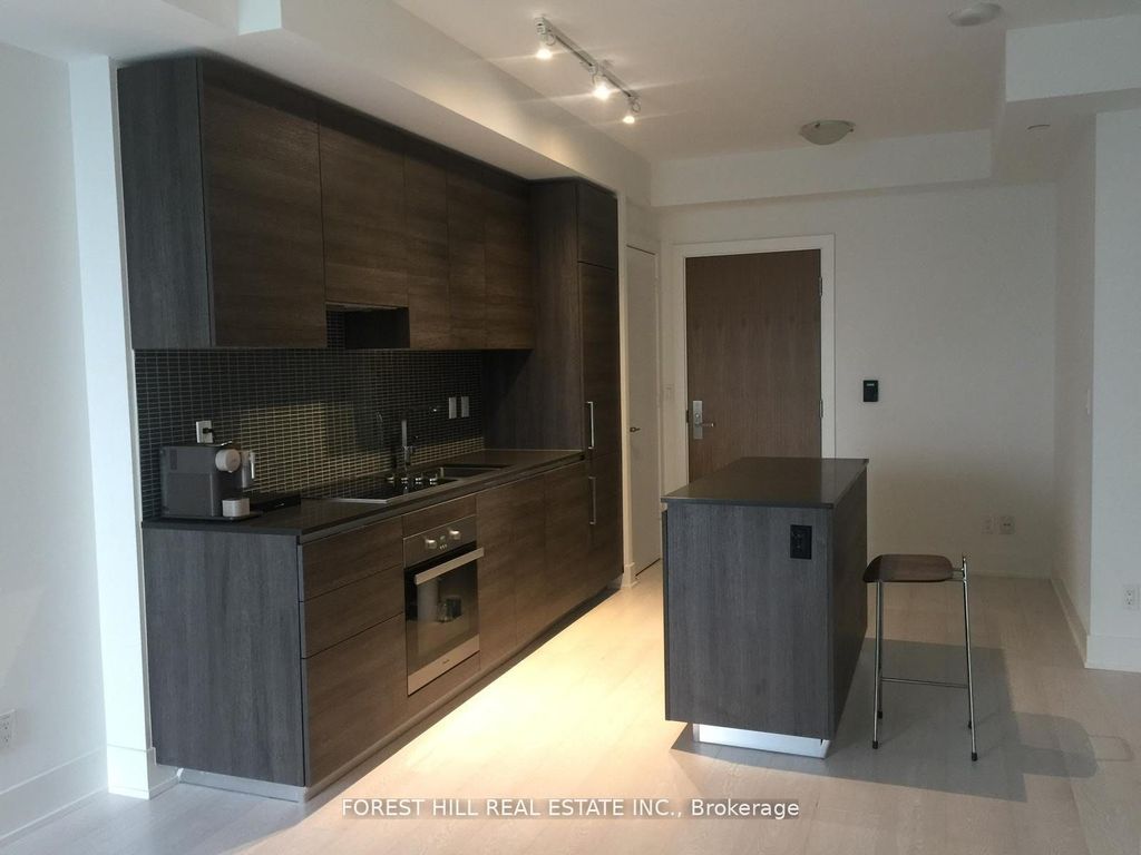 Photo of 200 Bloor Street W #1708, Toronto, ON M5S 1T8 (MLS # C12512872)