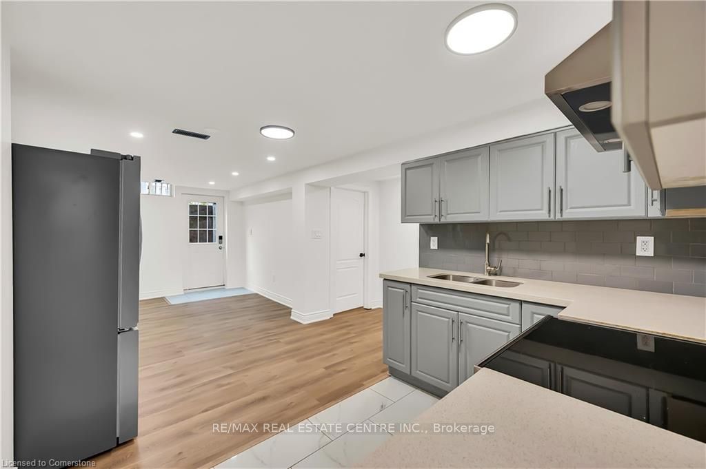 3608 Cherrington Crescent Lower Level