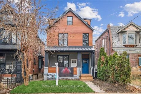 202 Perth Avenue Upper Toronto ON M6P 3K8