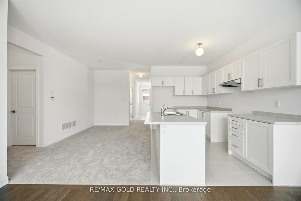 Photo of 251 Wilcox Drive, Clearview, ON L0M 1S0 (MLS # S12884202)