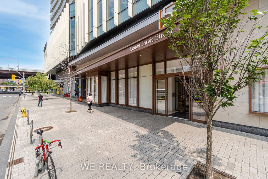 Photo of 15 Lower Jarvis Street #804, Toronto, ON M5E 1Z2 (MLS # C12780210)
