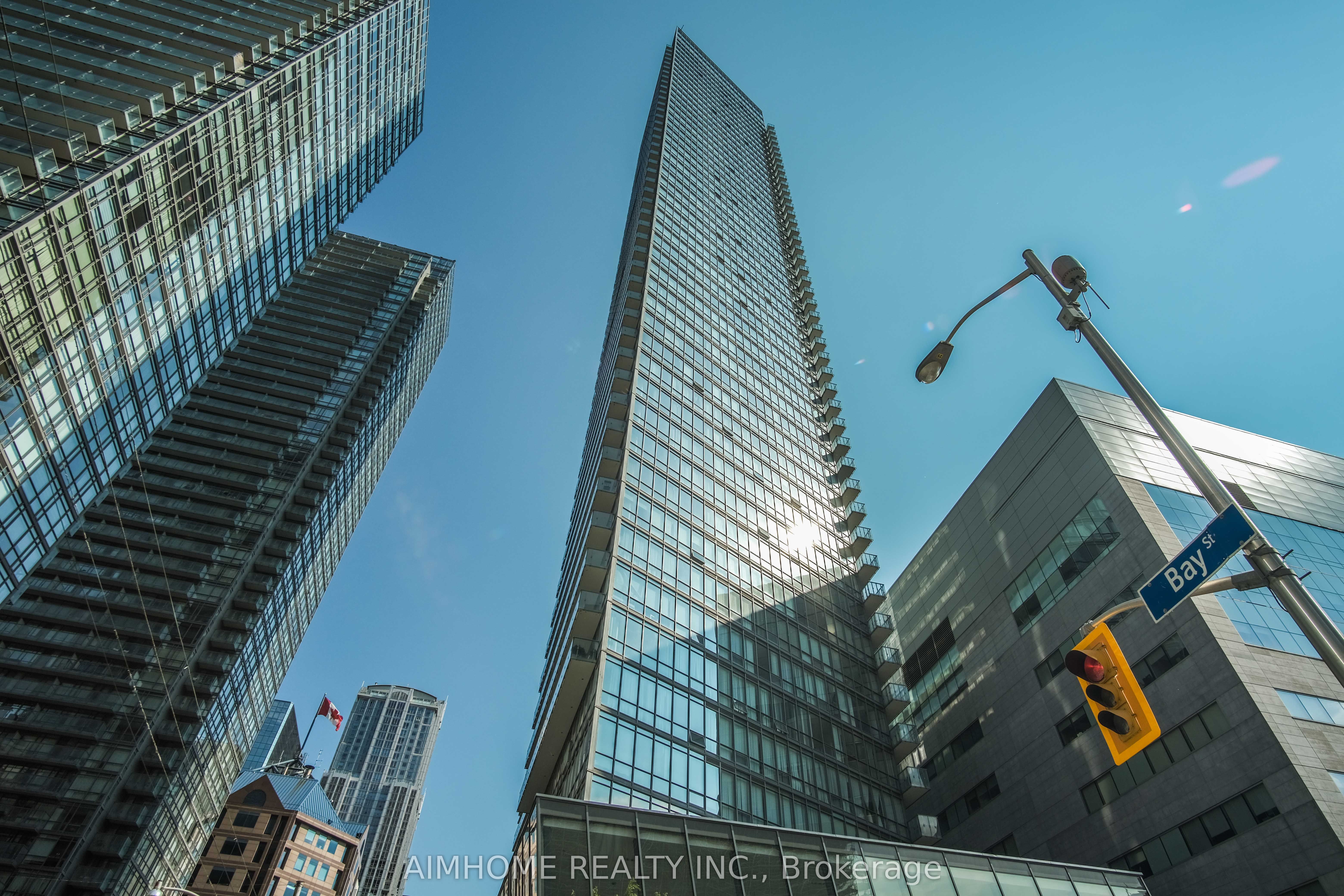 832 Bay Street 1301