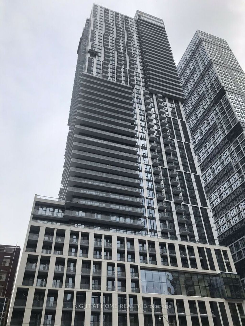 Photo of 251 Jarvis Street E #1517, Toronto, ON M5B 0C3 (MLS # C13126096)