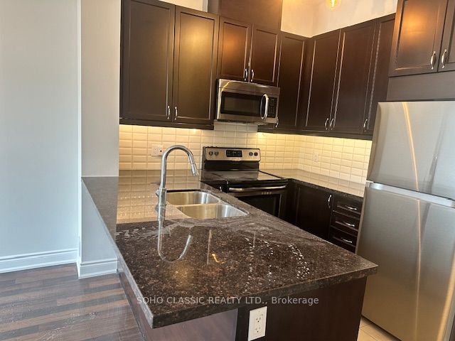 2396 Major Mackenzie Drive 105