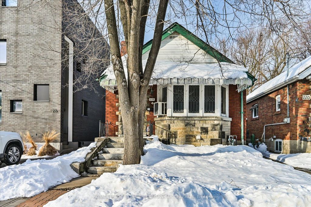 Photo of 218 Floyd Avenue, Toronto, ON M4J 2J1 (MLS # E12754474)
