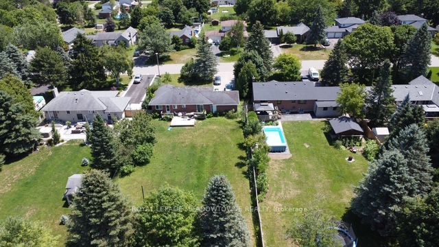 26 Davis Drive