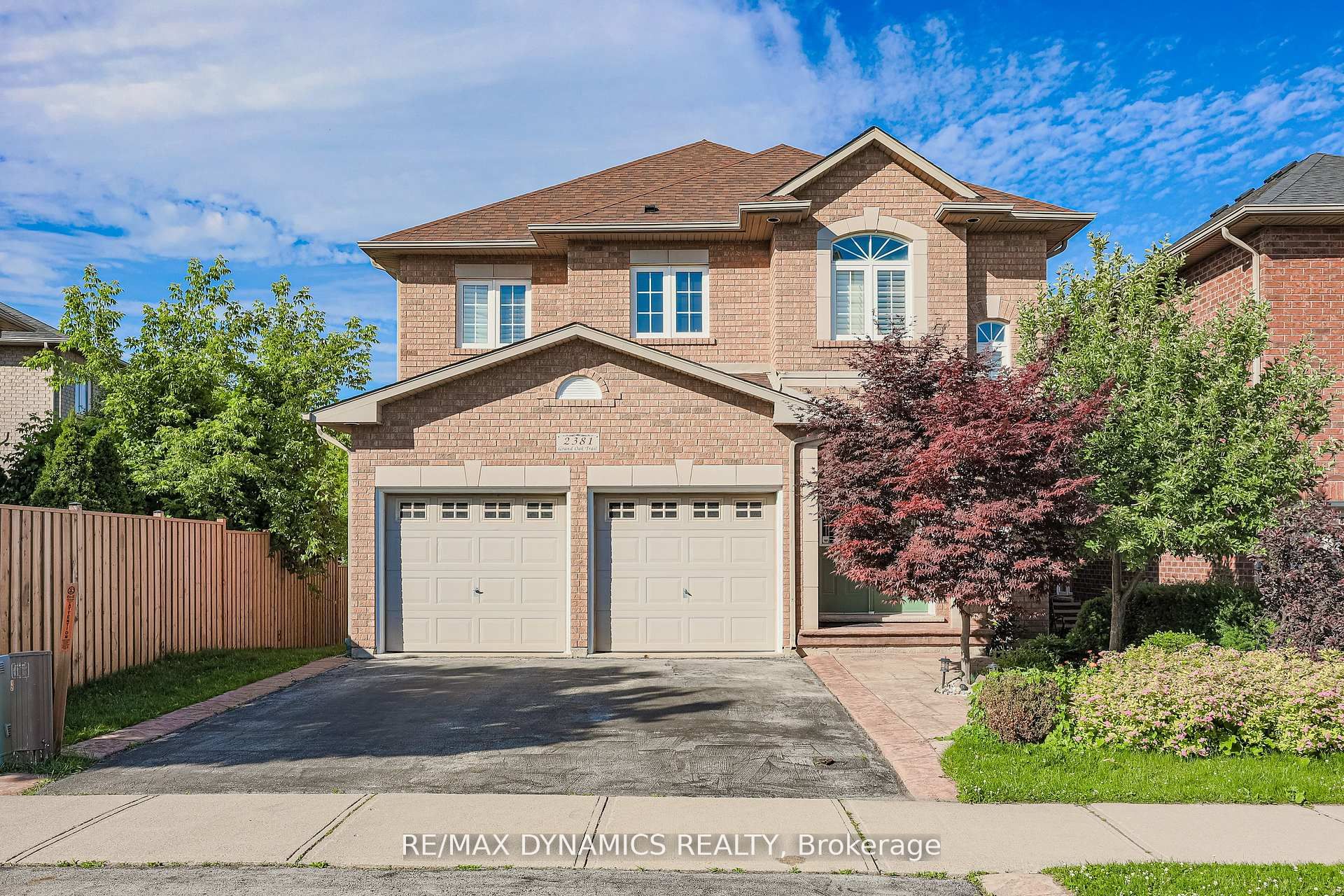 2381 GRAND OAK Trail
