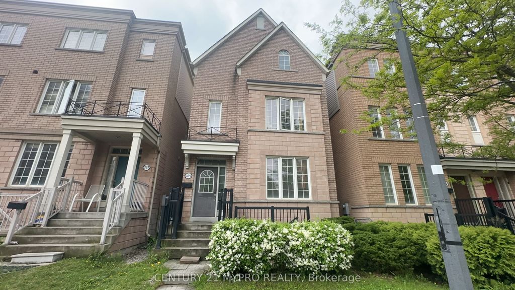 Photo of 369 Assiniboine Road, Toronto, ON M3J 0A6 (MLS # W13440998)