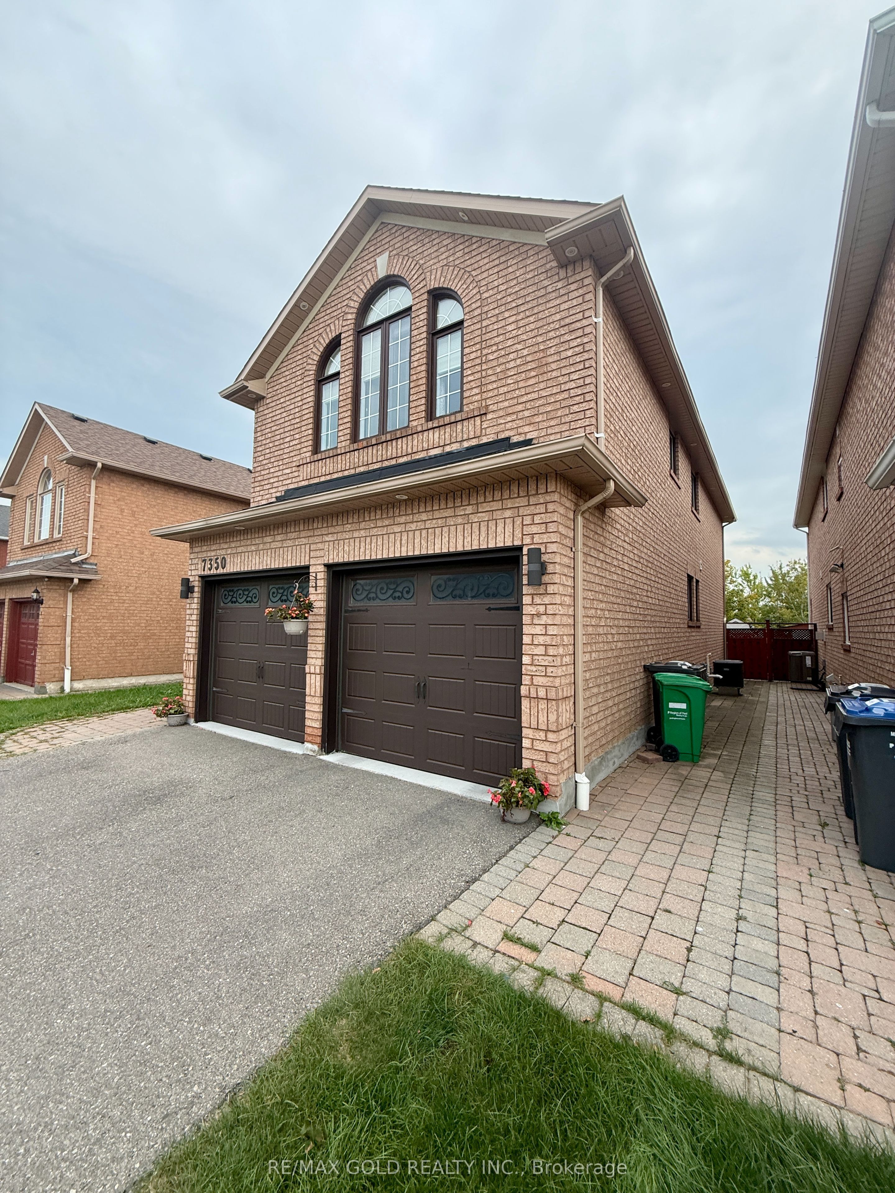 7350 Black Walnut Trail