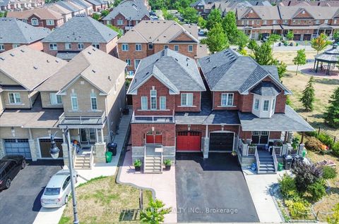 Photo of 13 Oklahoma Drive, Brampton, ON L6P 3L8 (MLS # W12470325)