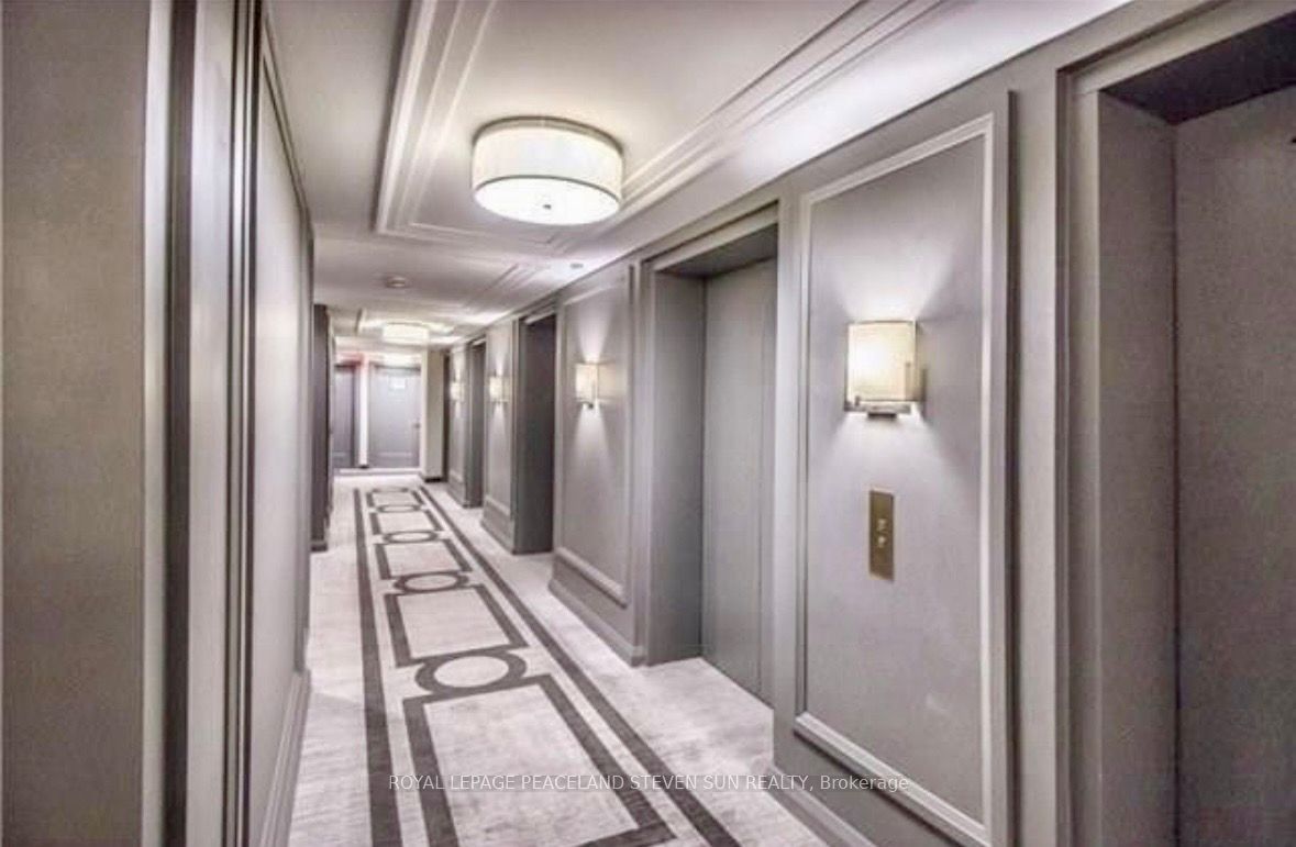 155 Yorkville Avenue 1006