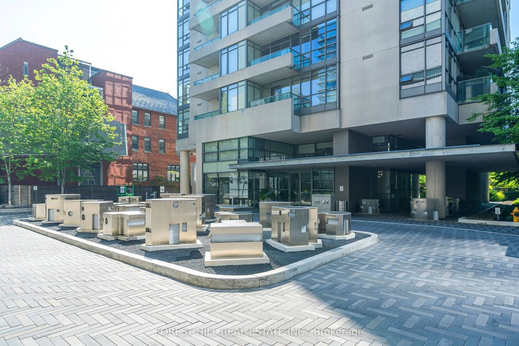 Photo of 281 Mutual Street #605, Toronto, ON M4Y 3C4 (MLS # C12582454)