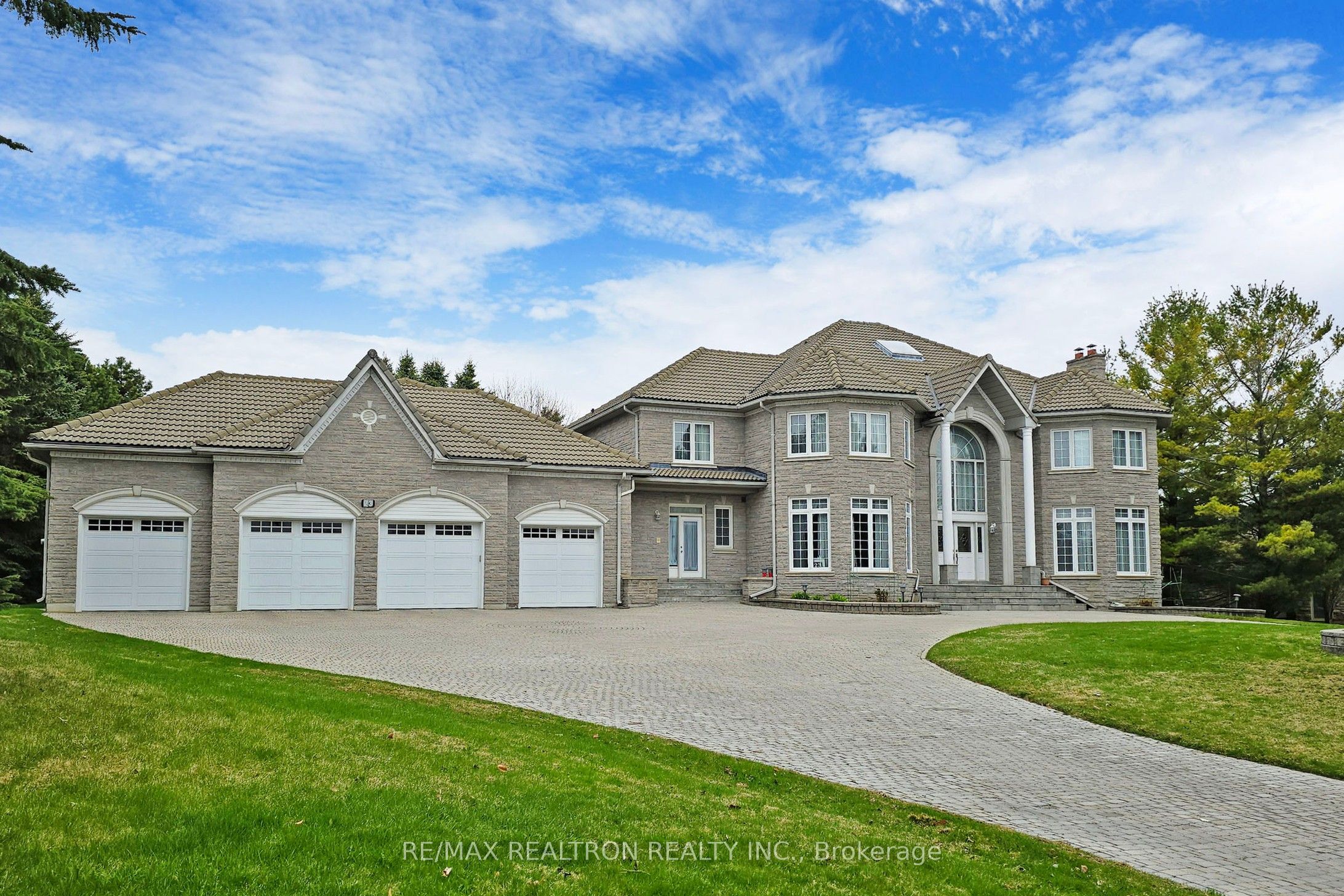 23 Kensington Drive