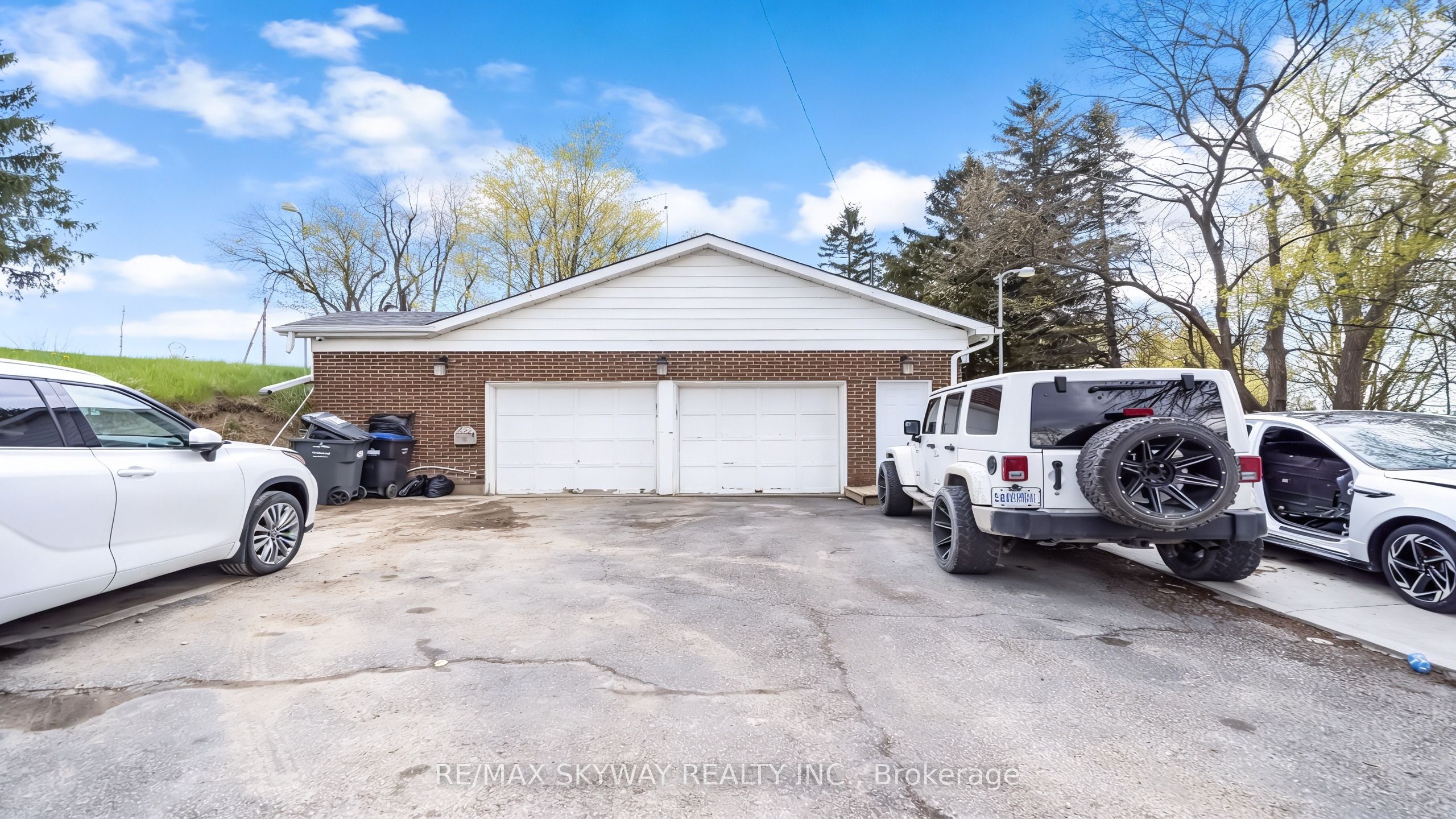 12891 Dixie Road