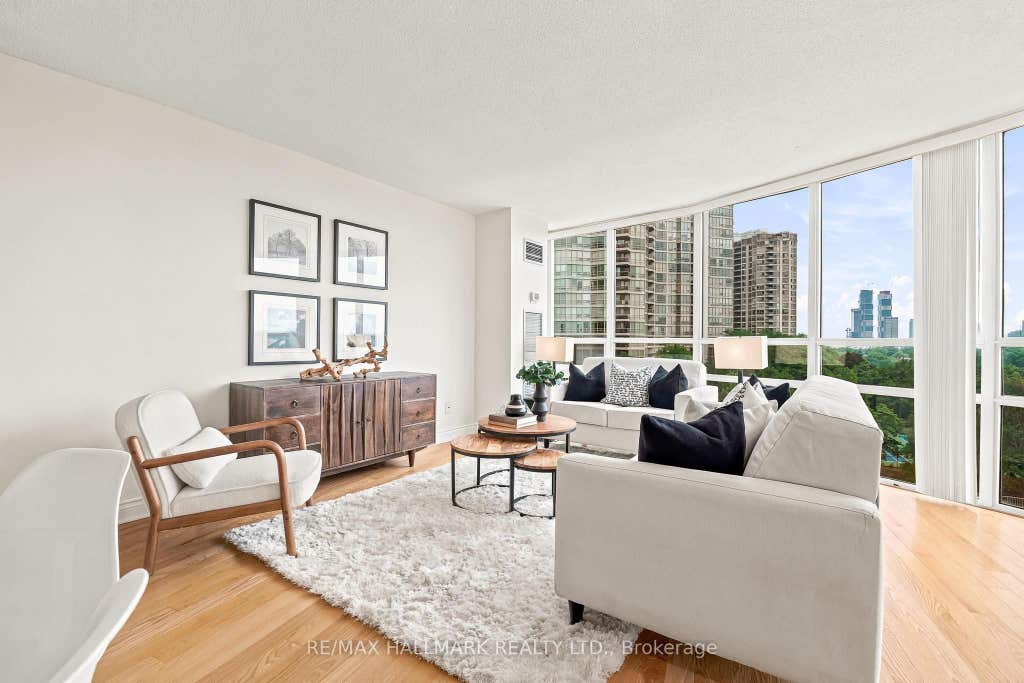 Photo of 50 Eglinton Avenue W #607, Mississauga, ON L5R 3P5 (MLS # W13574950)