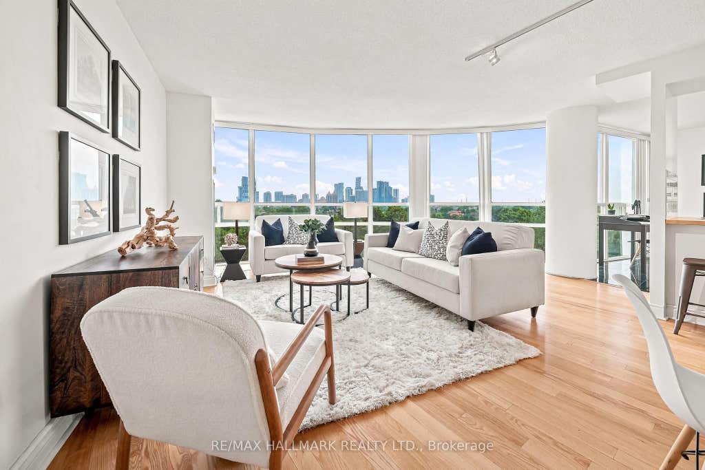 Photo of 50 Eglinton Avenue W #607, Mississauga, ON L5R 3P5 (MLS # W13574950)