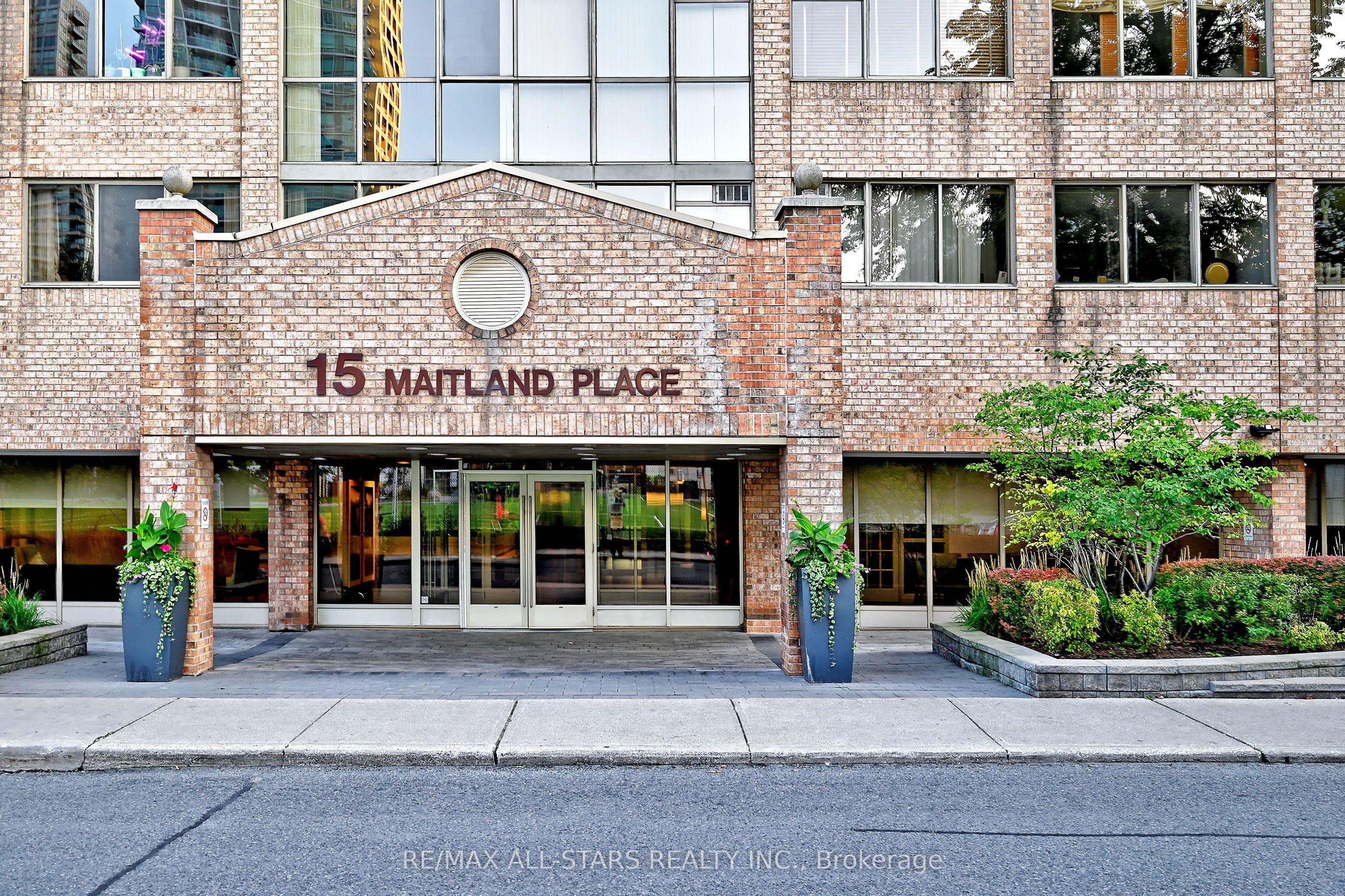 15 Maitland Place 2112