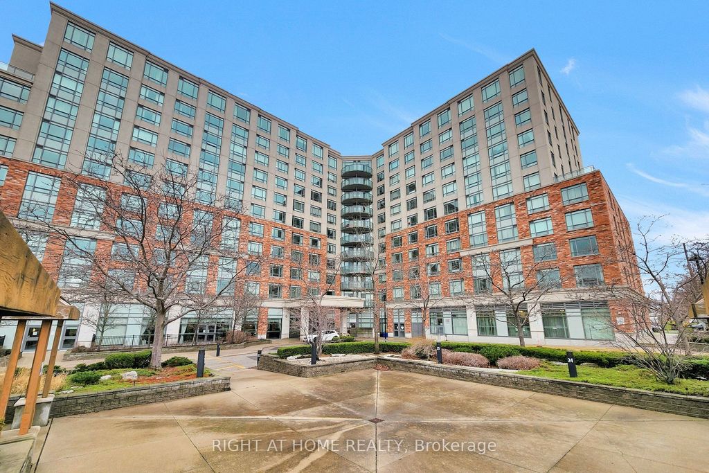Photo of 2020 Mcnicoll Avenue #807, Toronto, ON M1V 0B5 (MLS # E13027462)