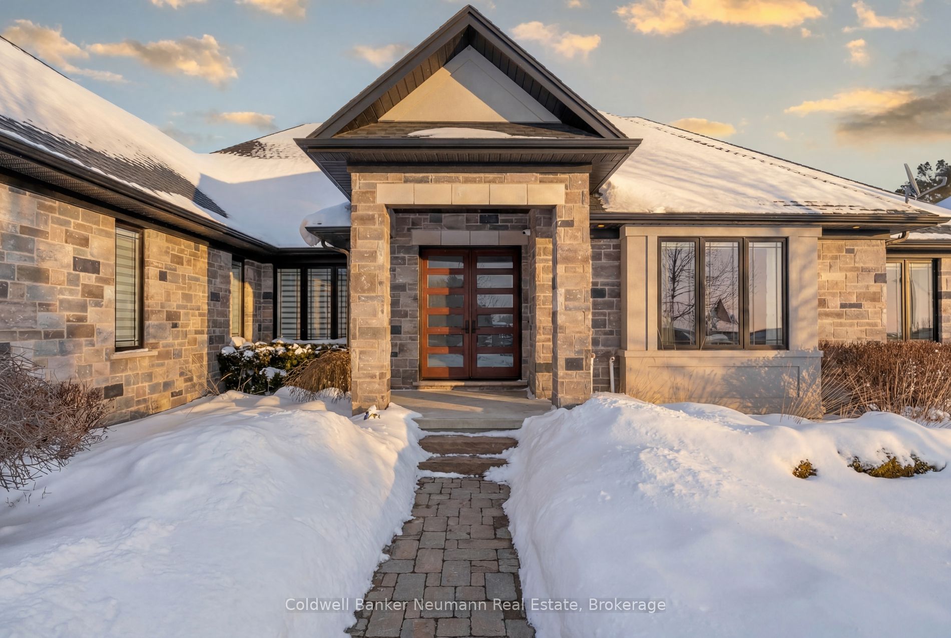 14 Inverhill Road