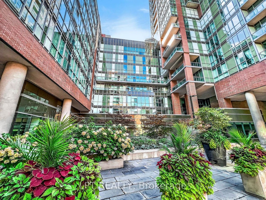 Photo of 112 George Street #1202, Toronto, ON M5A 2M5 (MLS # C13713268)
