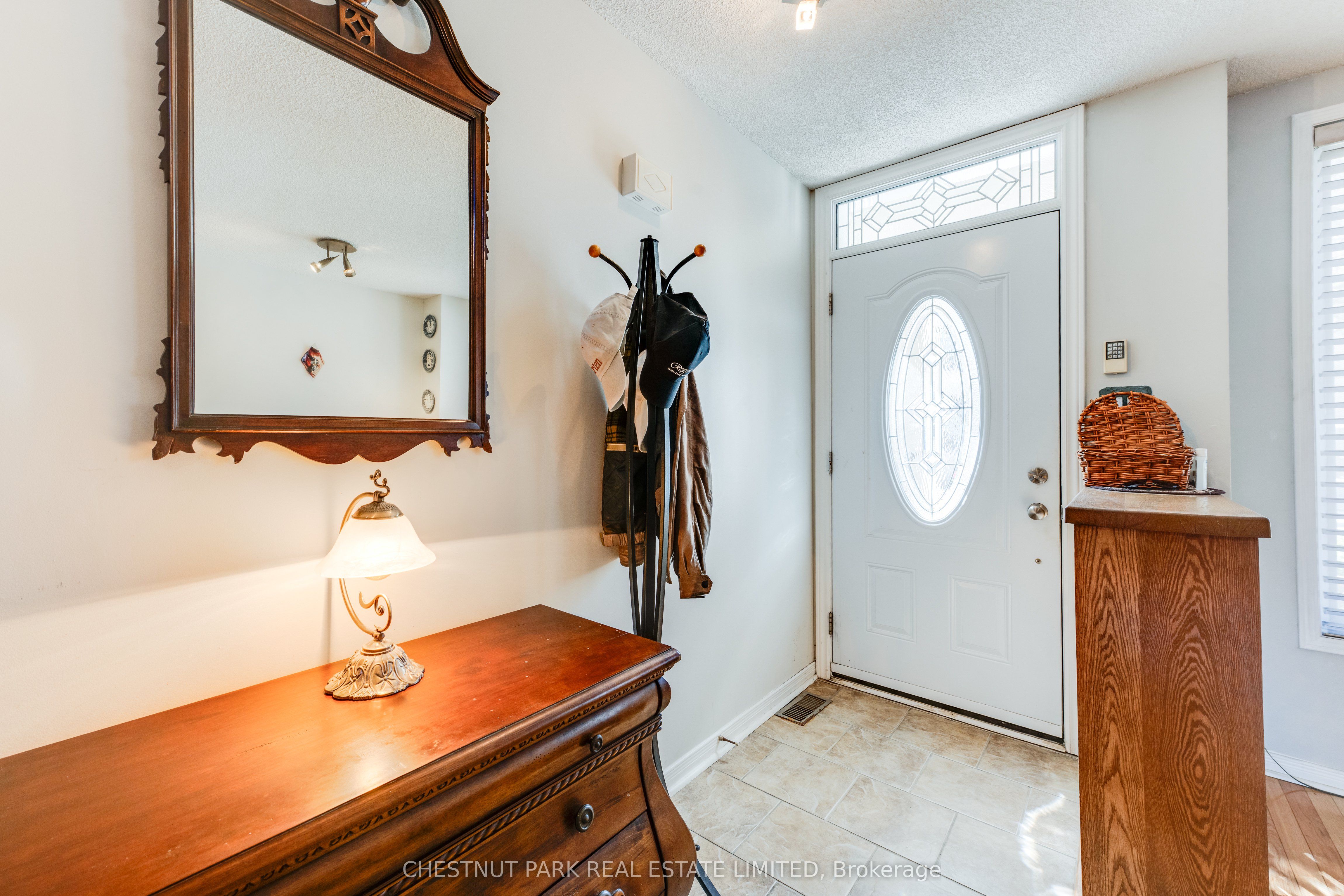 140 Bathurst Street TH8