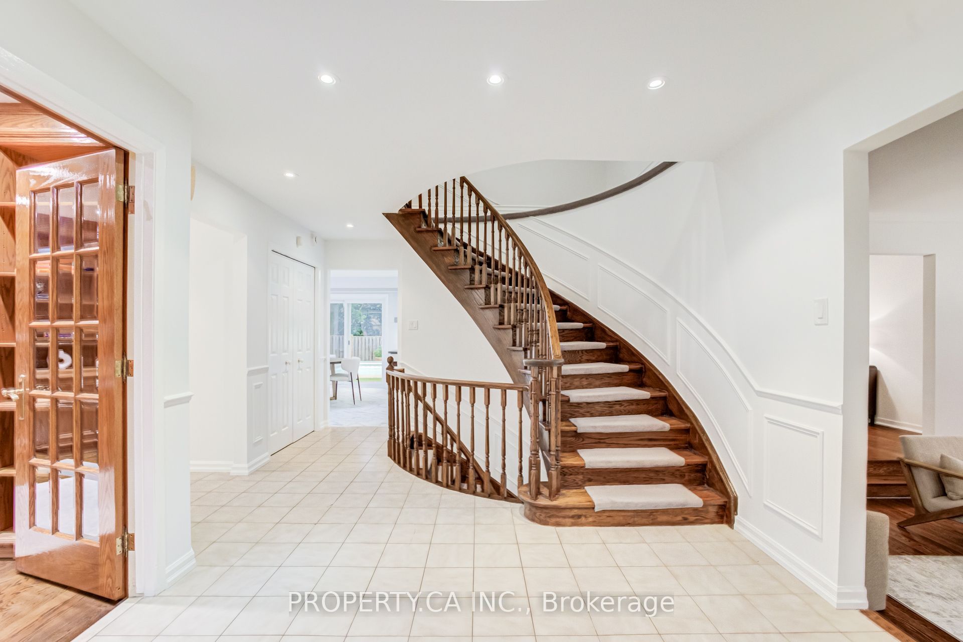 143 Cambridge Crescent