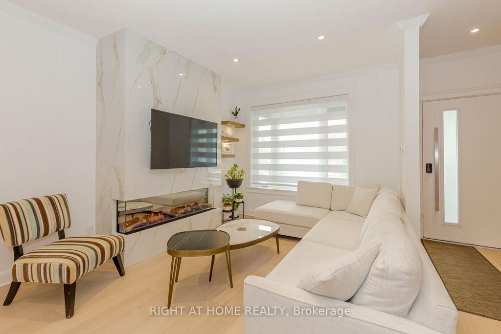 Photo of 67 Maria Street, Toronto, ON M6P 1W1 (MLS # W12411076)