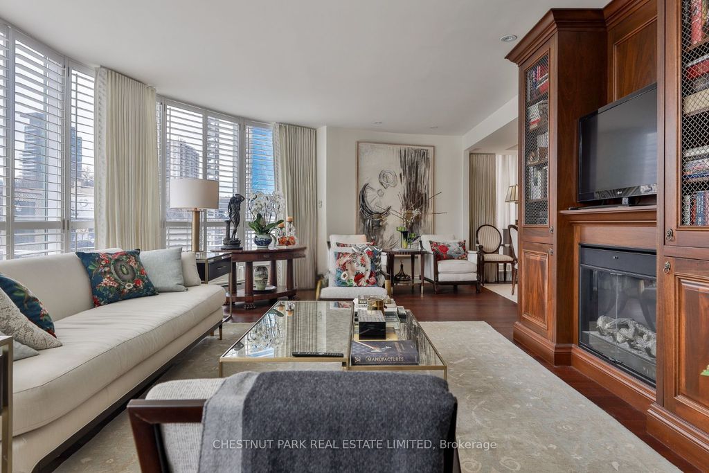 Photo of 77 Avenue Road #204, Toronto, ON M5R 3R8 (MLS # C13028184)