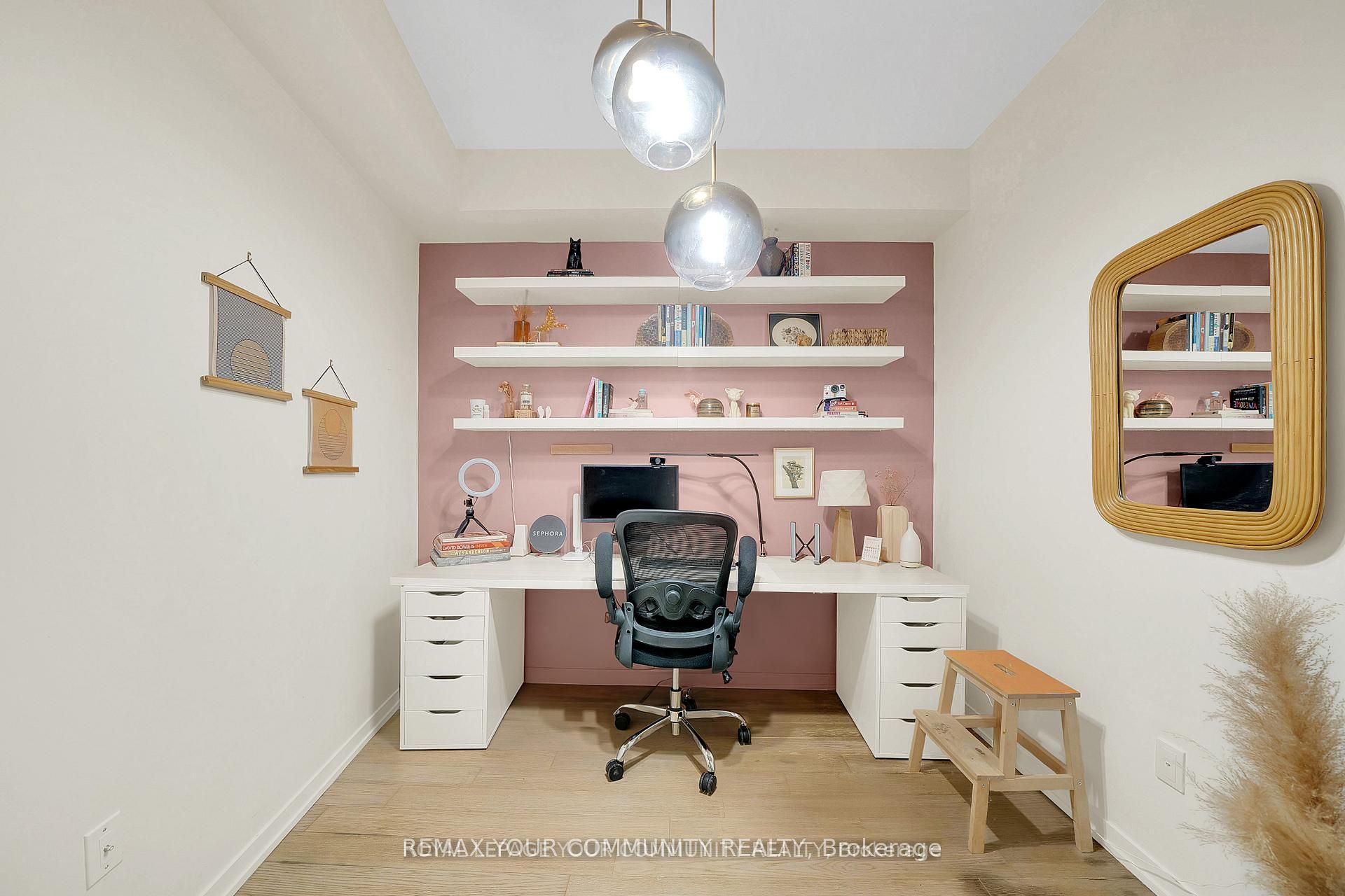 138 St.Helens Avenue 602