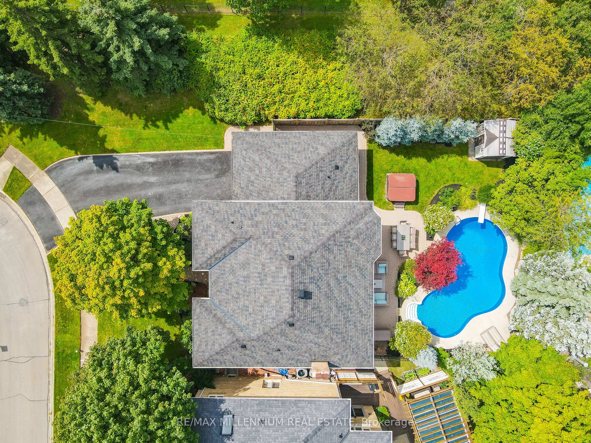 1050 Masters Green Drive