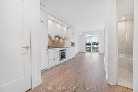 858 Dupont Street 322 Toronto ON M6G 0C1