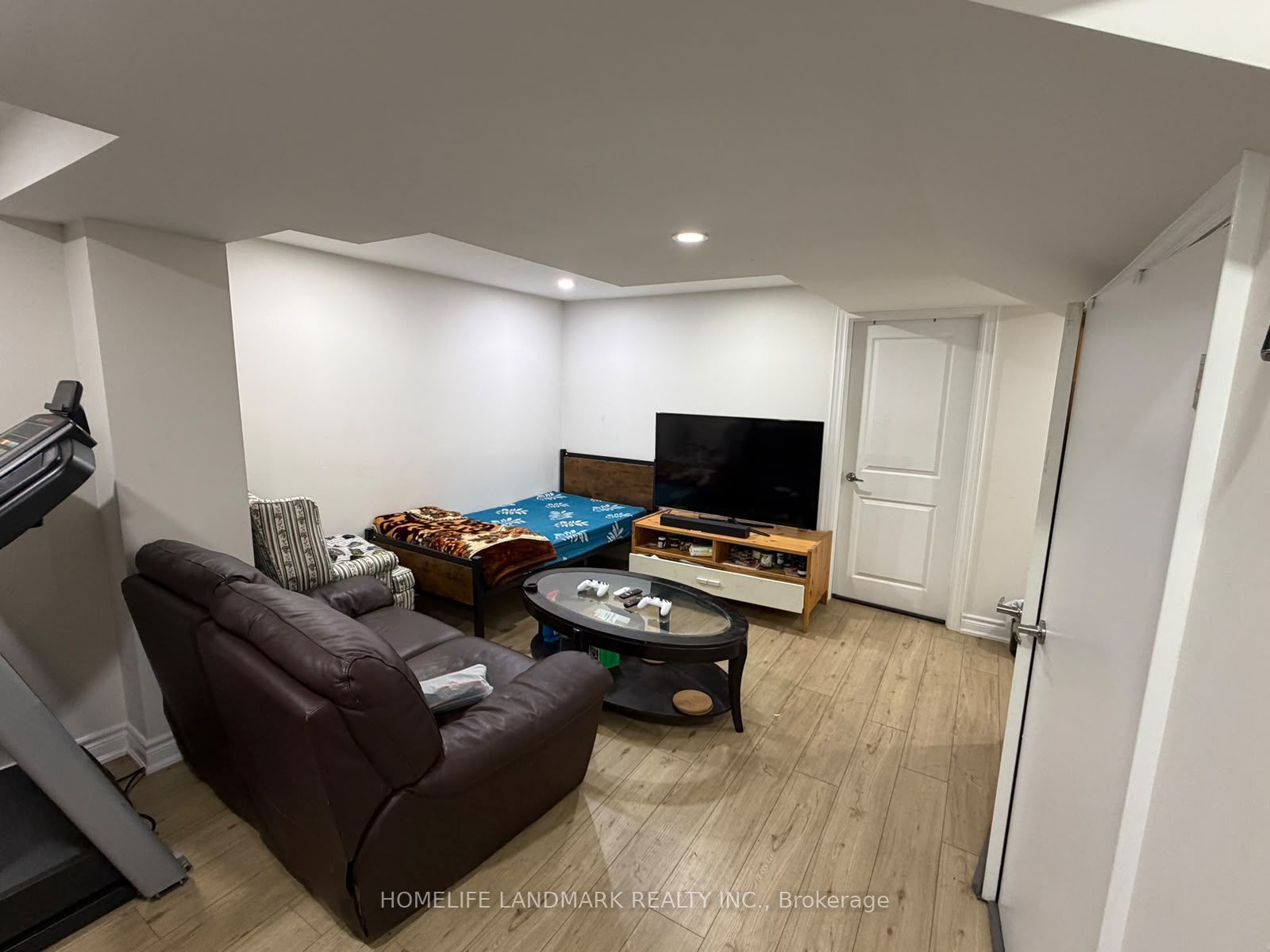 68 Liam Lane Basement
