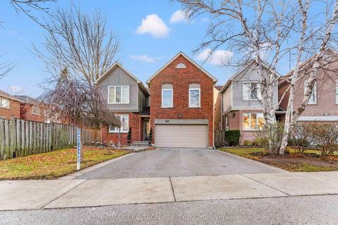 271 Rose Green Drive Vaughan ON L4J 4S8