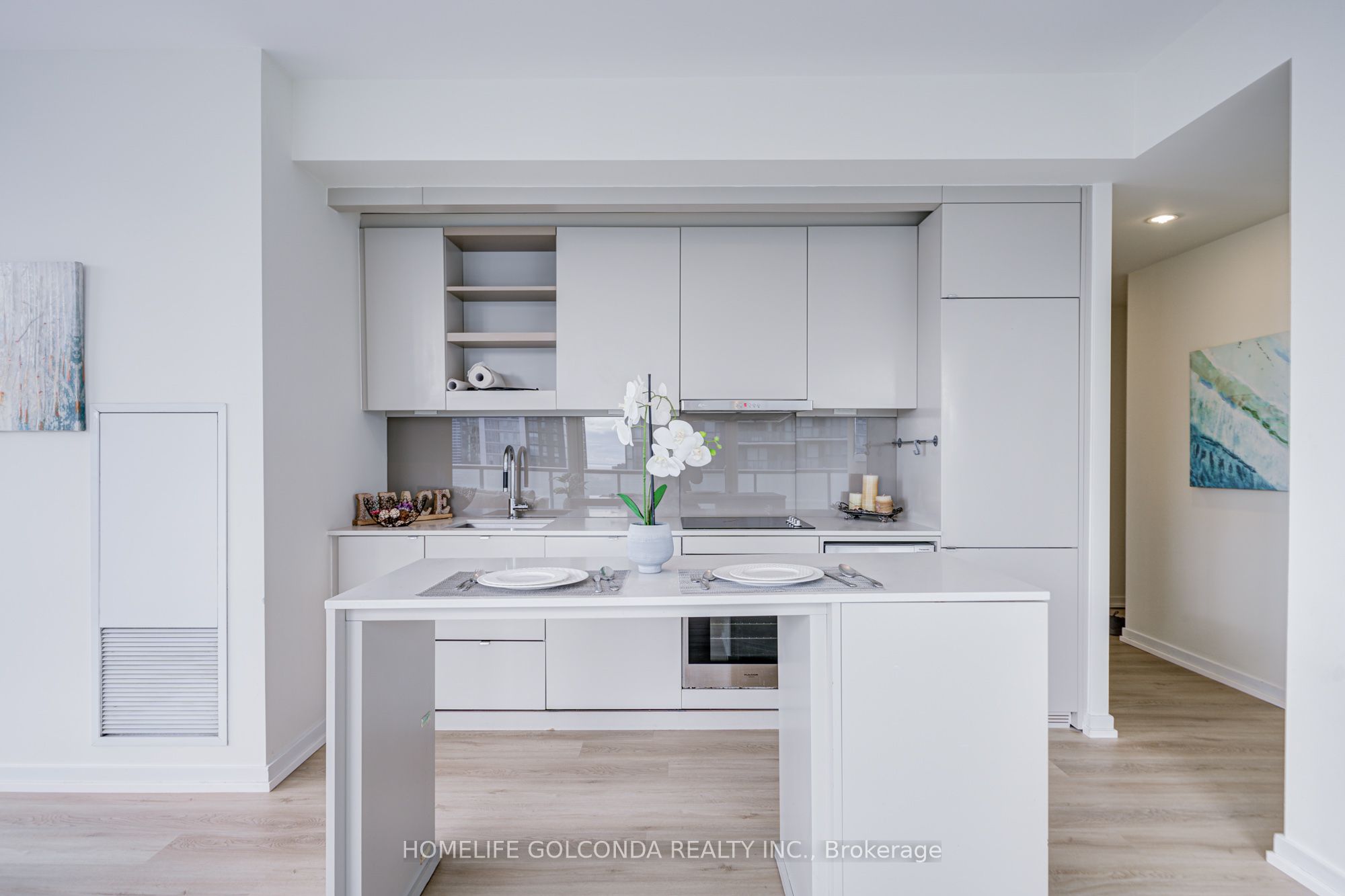 101 Peter Street 3609