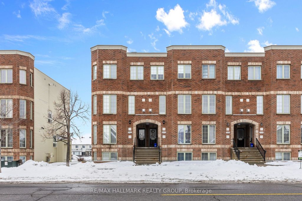 Photo of 896 Longfields Drive, Barrhaven, ON K2J 5K6 (MLS # X12700240)