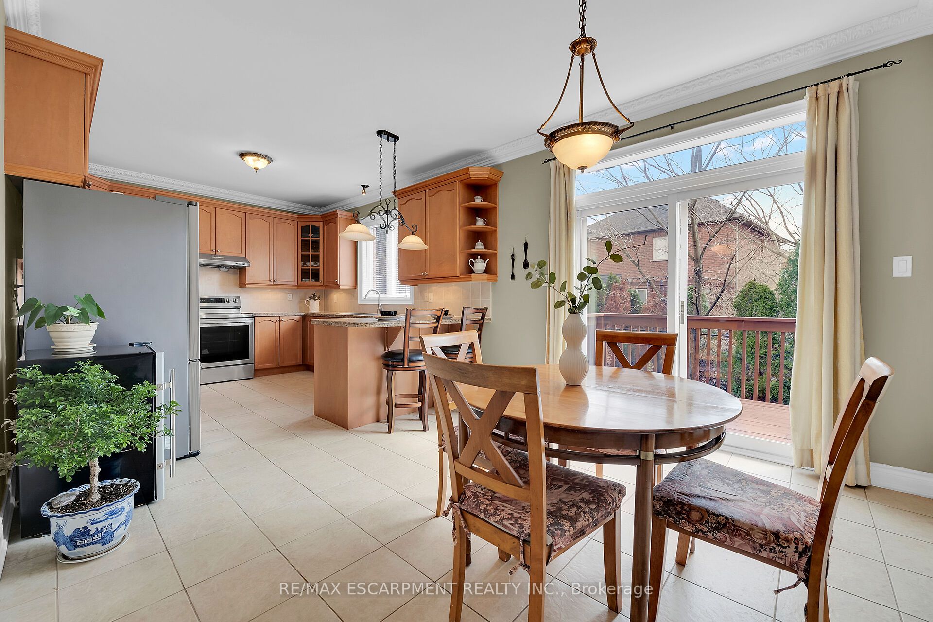 3348 Raspberry Bush Trail