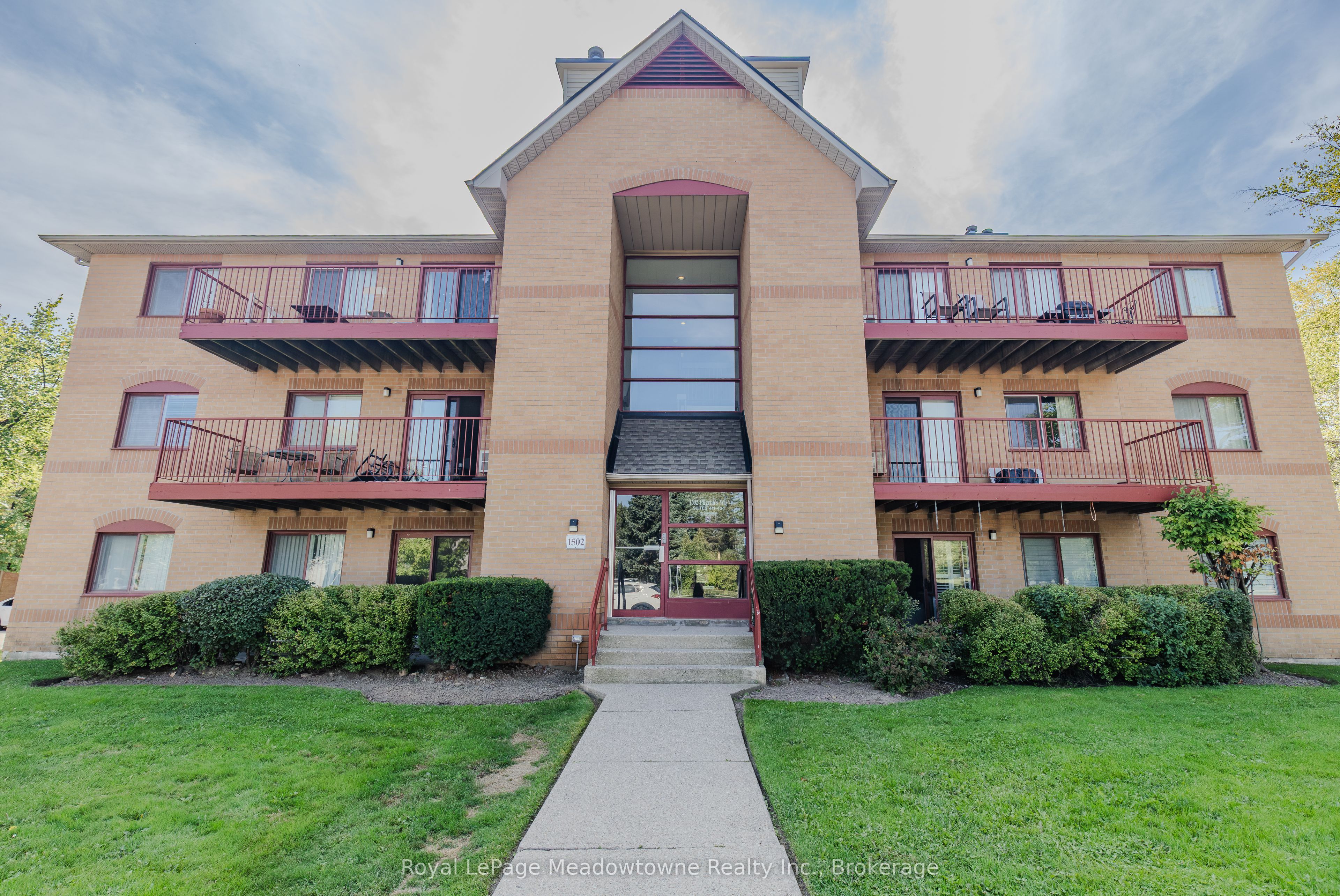 1496 Pilgrims Way 112