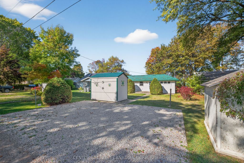 Photo of 71825 Sunview Avenue, Bluewater, ON N0M 1N0 (MLS # X12938728)