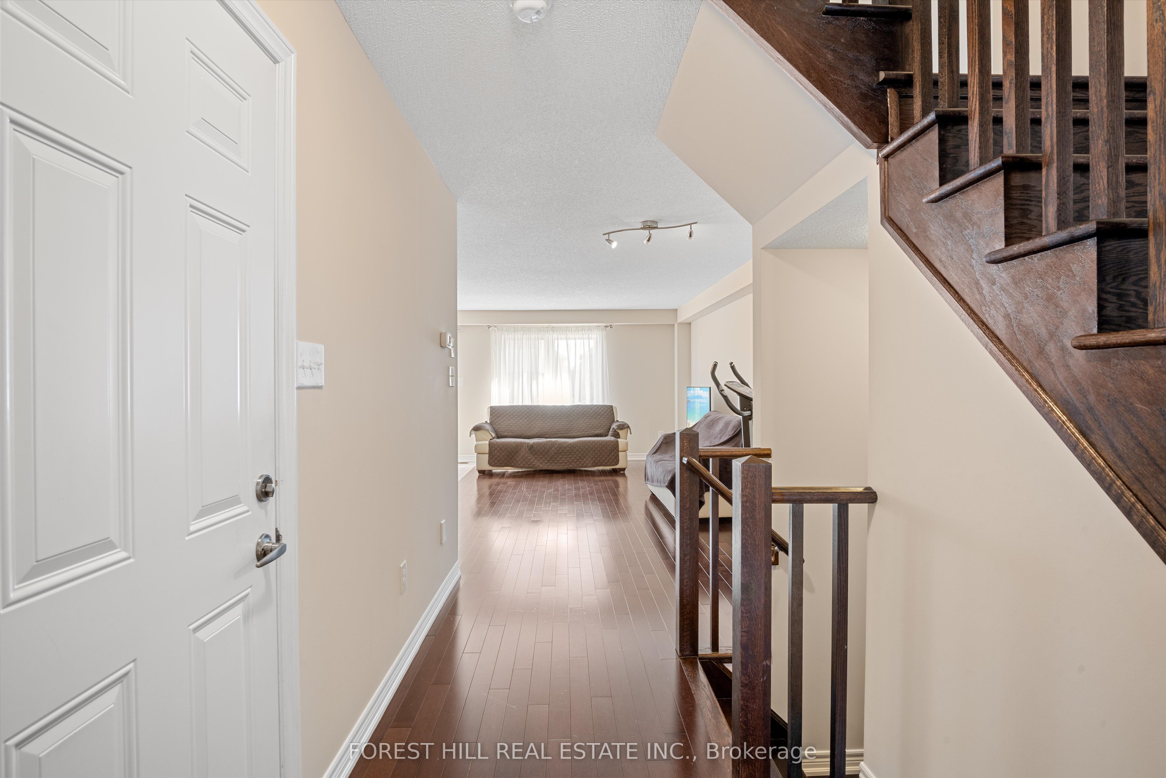 4630 Keystone Crescent