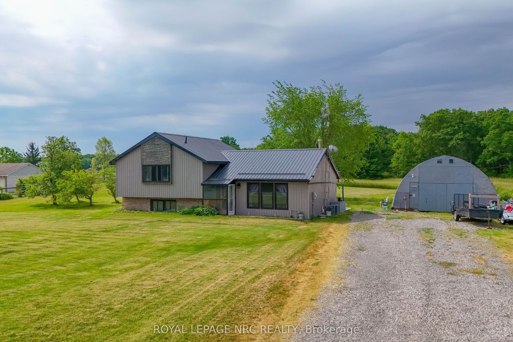 Photo of 8010 Silver Street, West Lincoln, ON L0R 1E0 (MLS # X13437988)