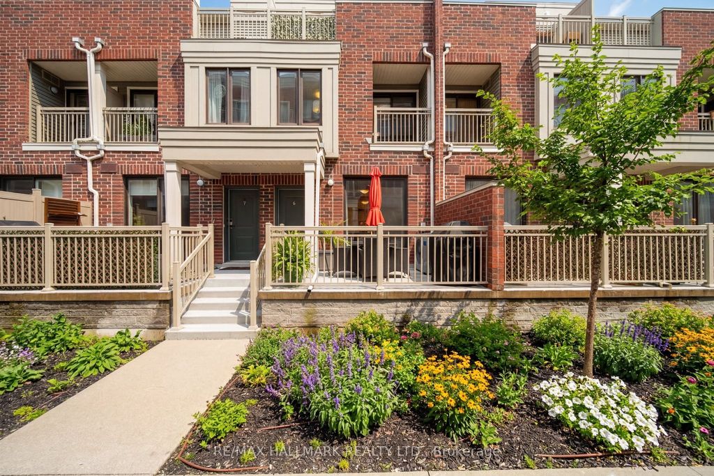 Photo of 135 Long Branch Avenue #6, Toronto, ON M8W 0A9 (MLS # W12894628)