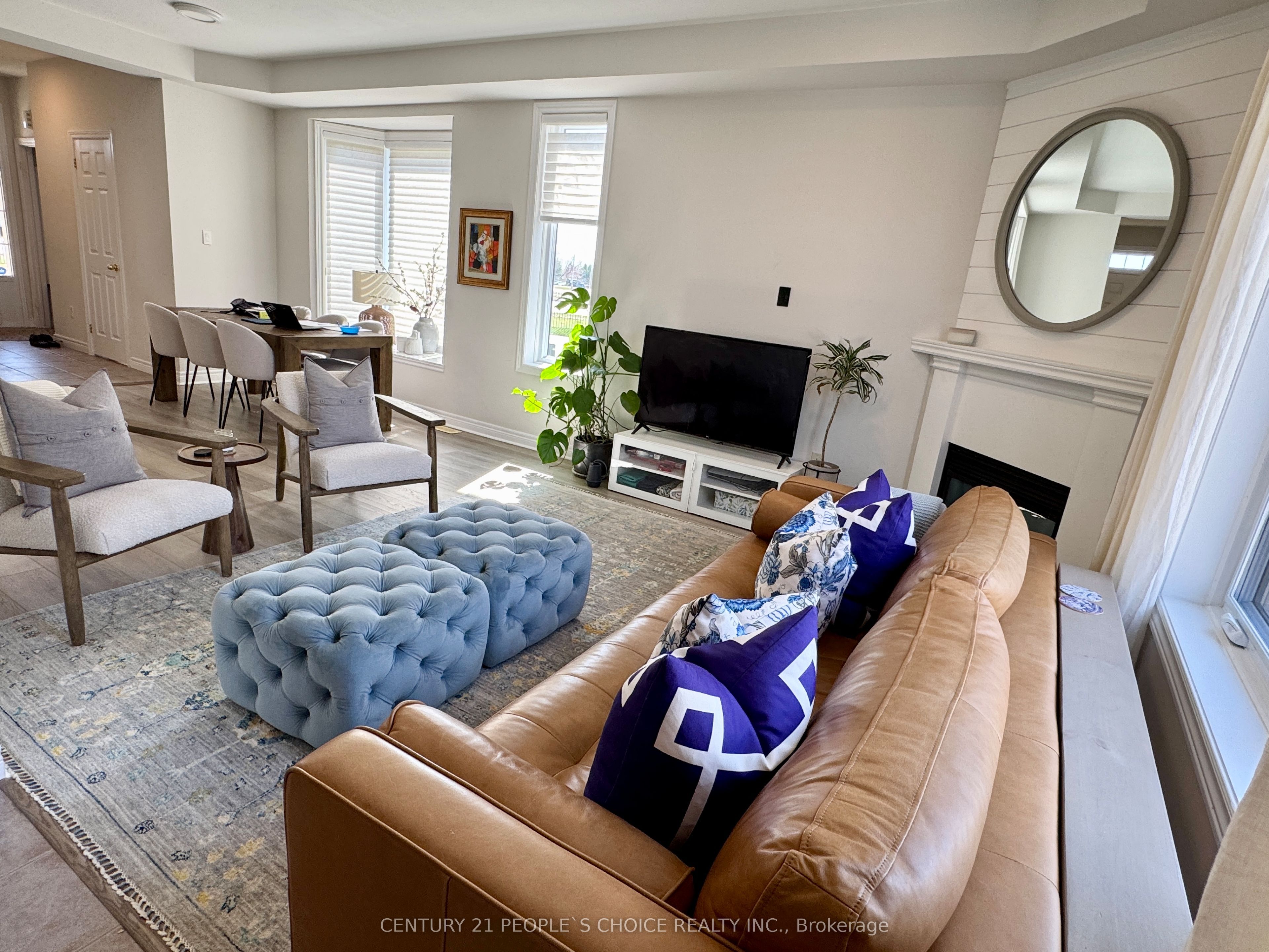 5151 Upper Middle Road 4