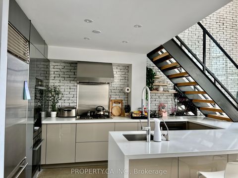 300 Manitoba Street 314 Toronto ON M8Y 4G6